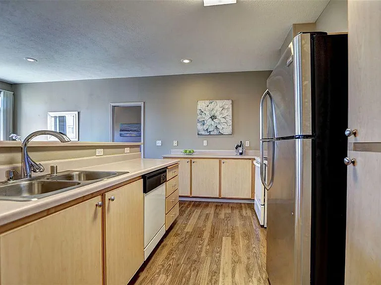 22855 E Country Vista Dr #348 — Photo 2