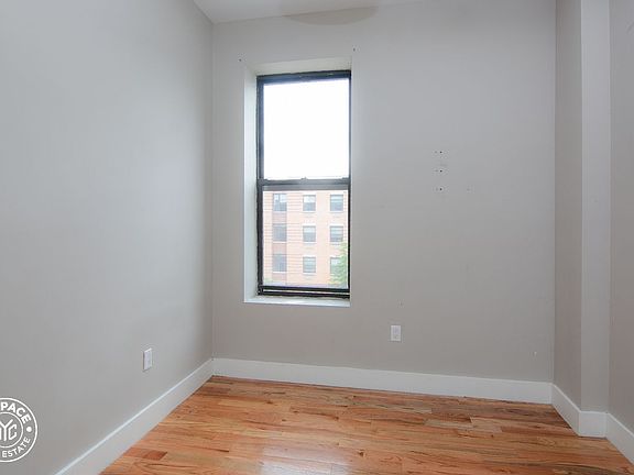 3rd image of 1809 Saint Johns Pl #3A