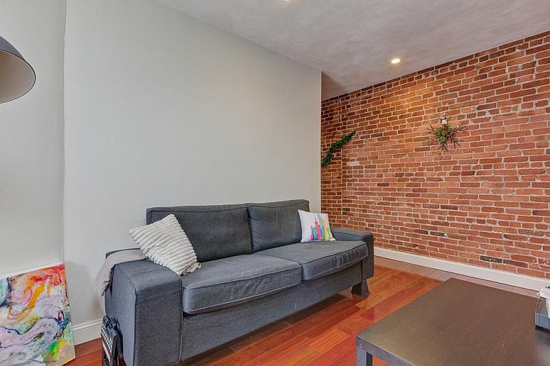 1st image of 14 Westland Ave #7