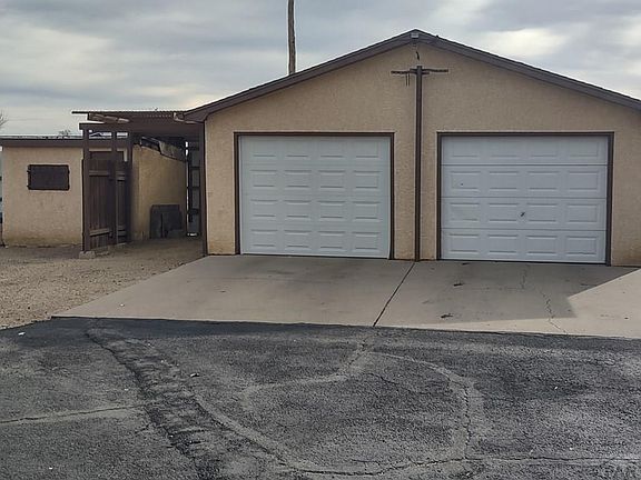 3rd image of 2720 E 6th St