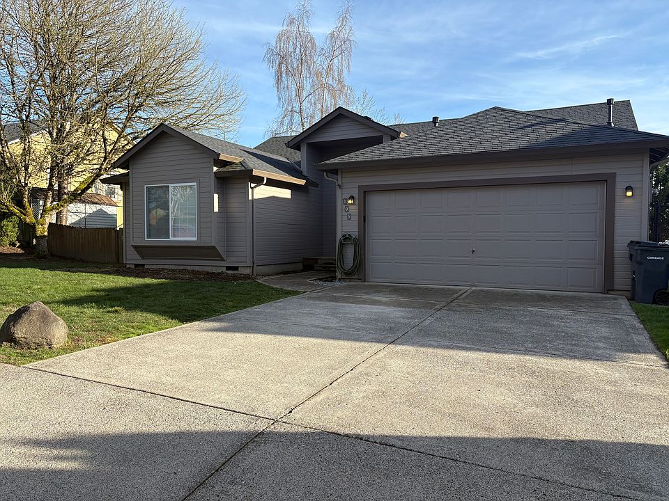 1st image of 105 NW 16th St