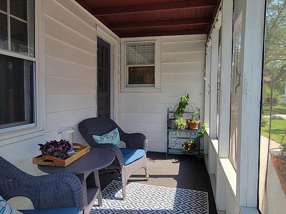 5th image of 3357 Voeller Ave