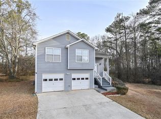 5578 Rockingwood Ct, Atlanta, GA 30349