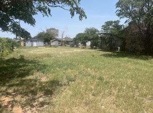 2616 1st St, Lubbock, TX 79415