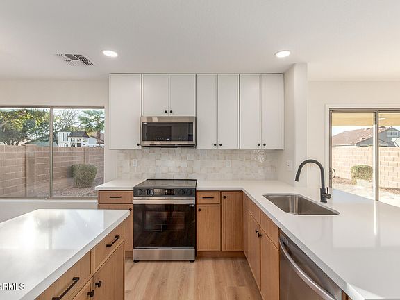 3rd image of 38302 N Sandy Drive