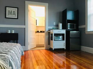 24 Mullen Ct #2, Newton Highlands, MA 02461