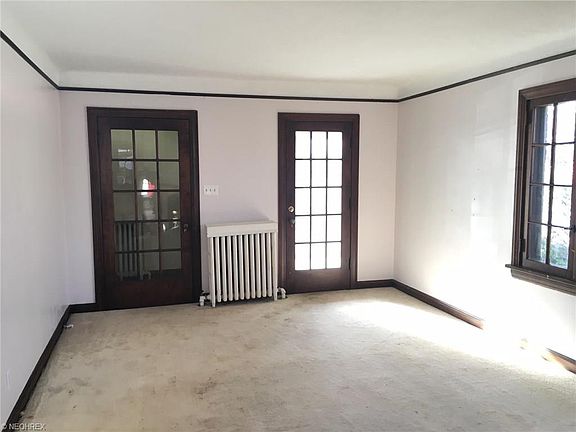 3rd image of 19320 S Lake Shore Blvd