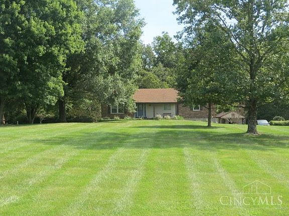 3rd image of 5682 Chestnut View Ln