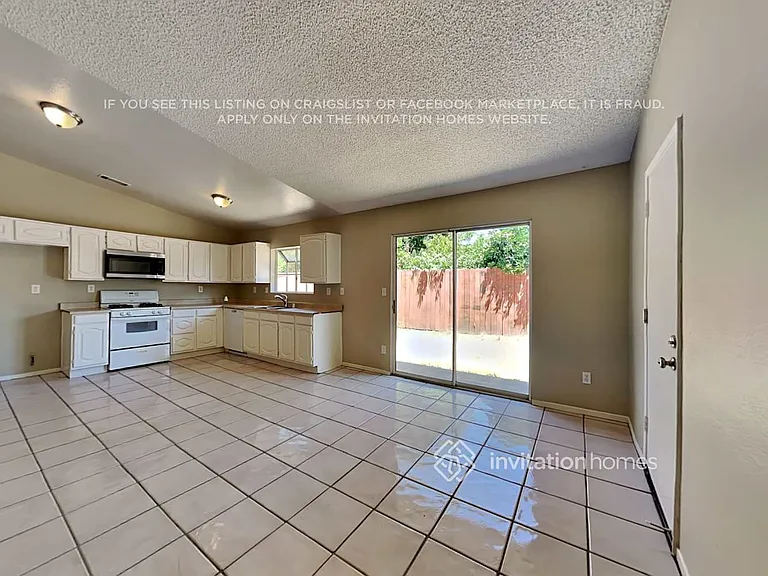 4268 Cedar Dr — Photo 8