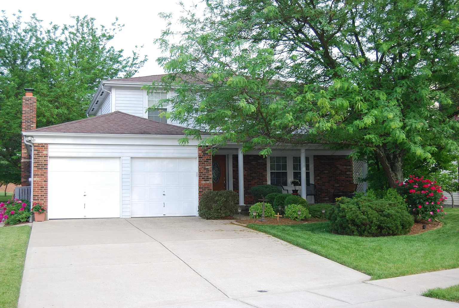 112 Clarebluff Ct photo 1