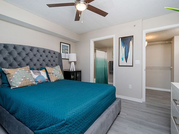 4th image of 1015 Ohana Way #207