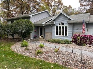 917 Gabes Rd, Mosinee, WI 54455