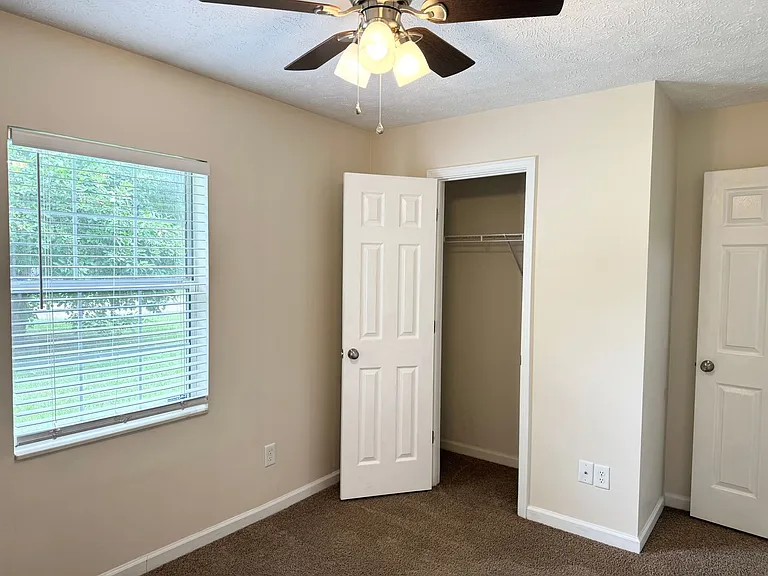 1181 Max Ct — Photo 24