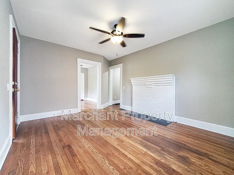11B Harrington Ave — Photo 4