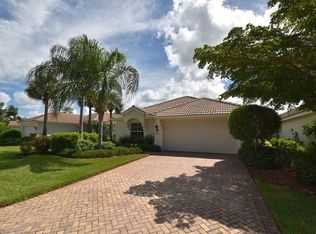 10067 Oakhurst Way, Fort Myers, FL 33913