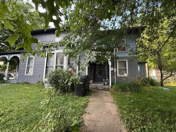 121 S Elm St, Washington, IL 61571