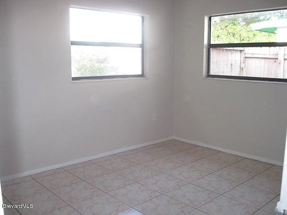 5th image of 2455 Sadler Ln #0