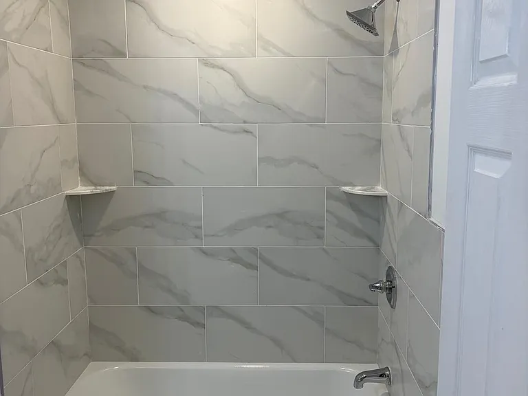 1733 W Erie Ave #1 — Photo 10