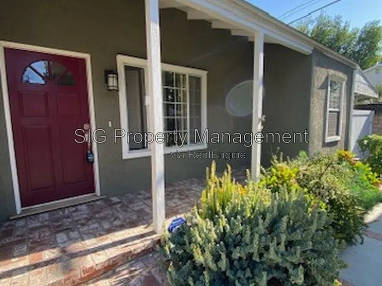 1412 N Fairview St — Photo 20