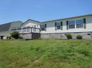 1035 Mullins Rd, Whitesburg, TN 37891