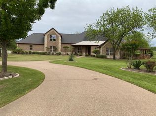 6511 Colonial Dr, Granbury, TX 76049