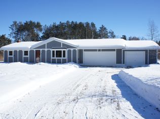 2320 Springville Dr, Plover, WI 54467