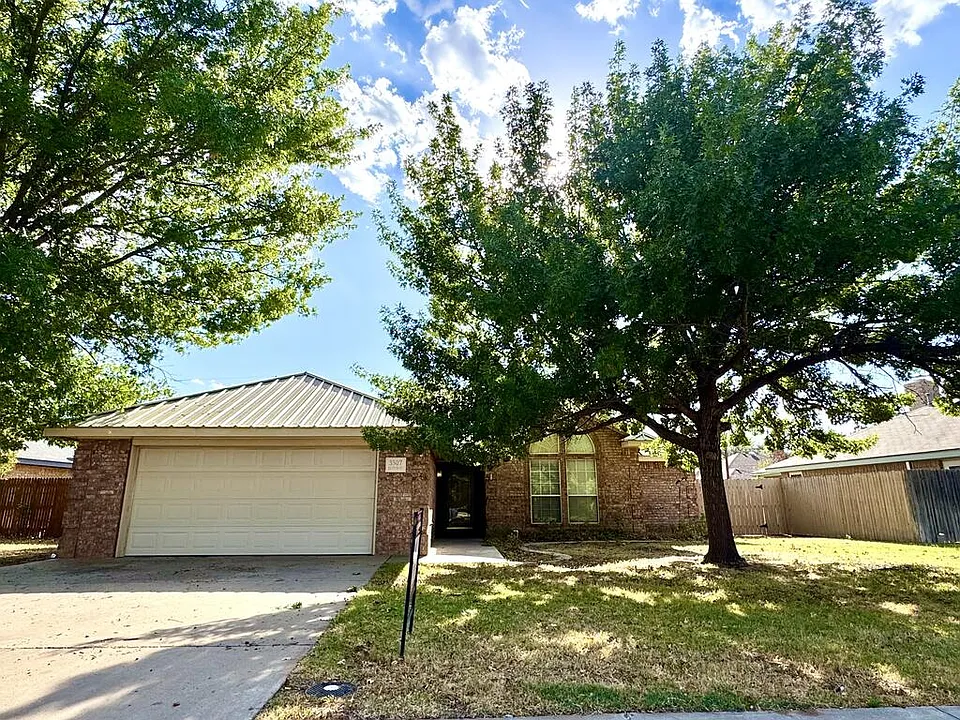 3507 Dentcrest Dr