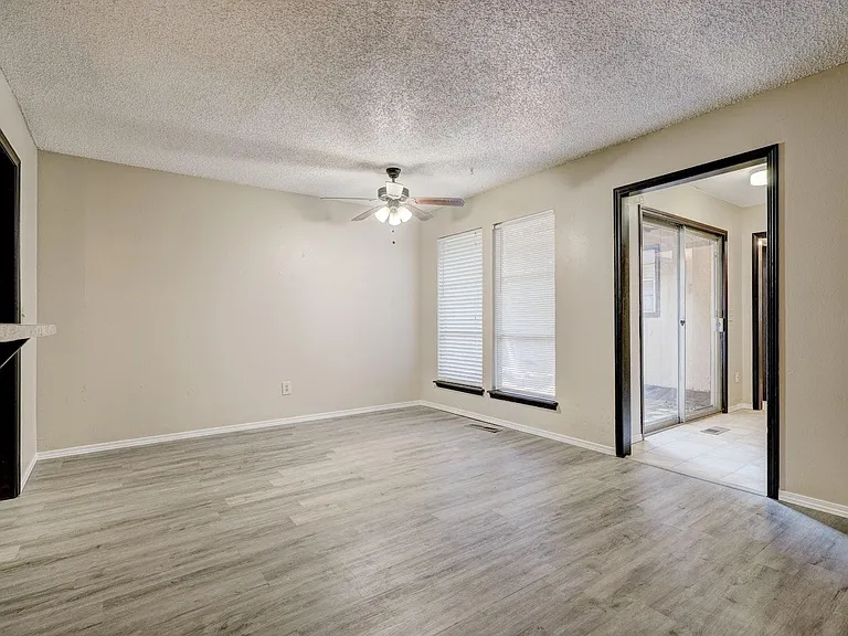3807 Bradfred Dr — Photo 3