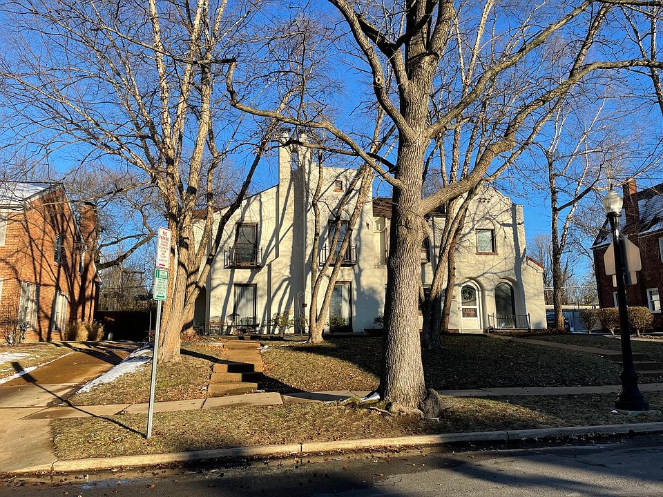 Unit on the left. Side by side duplex.