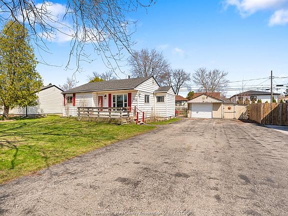 4th image of 3210 Bliss Rd