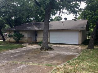 3416 Oak Haven Dr, Forest Hill, TX 76119