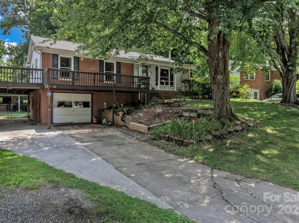 59 Skyview Ter, Asheville, NC 28806