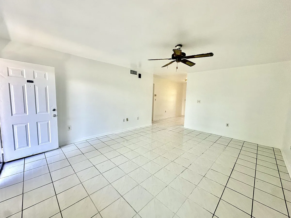 Building Photo - 10350 SW 220th St #253