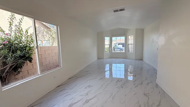 69782 Northhampton Ave — Photo 3