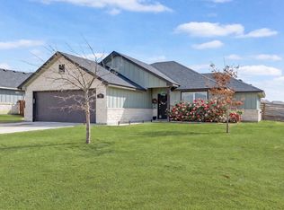 141 Elmer Ave, Burnet, TX 78611