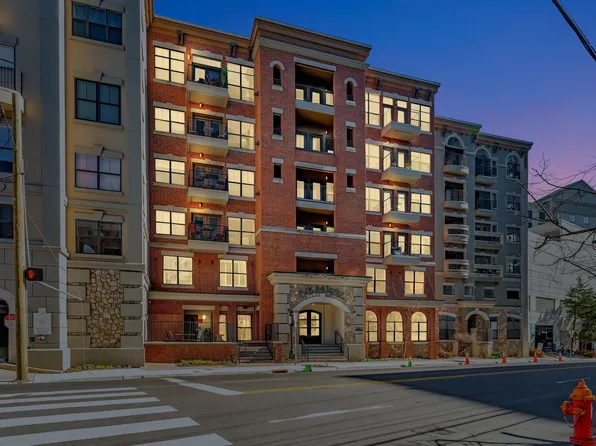 1803 Broadway APT 202, Nashville, TN 37203