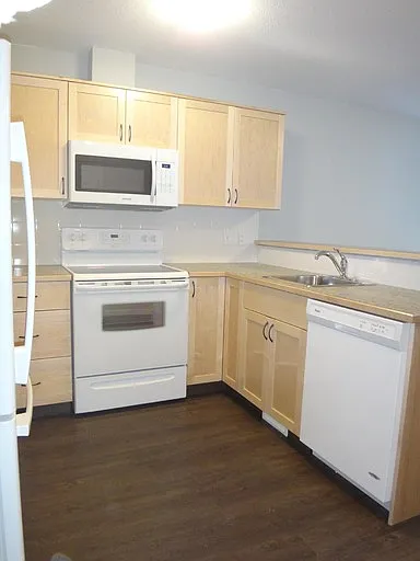 202 Maurer Dr #1A — Photo 5