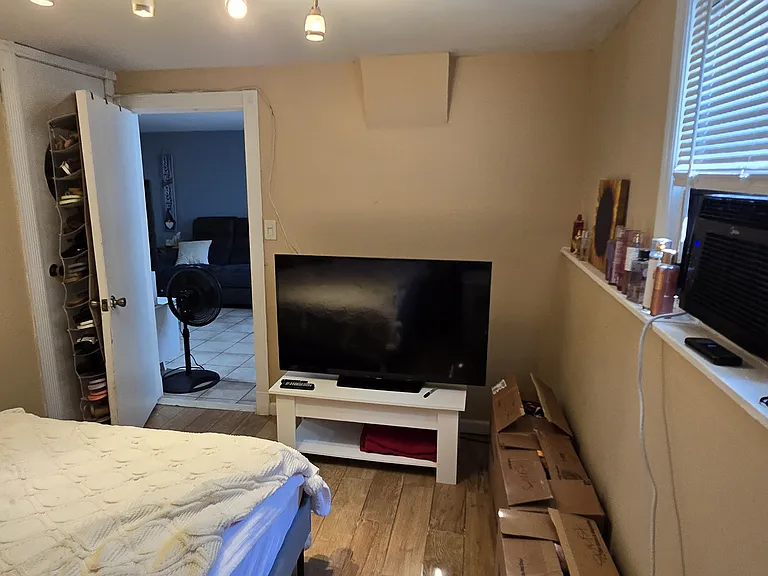 19 Crossgate Rd #0 — Photo 3
