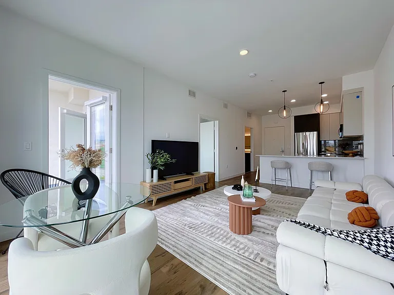 1855 Westwood Blvd — Photo 3