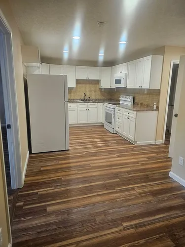 136 Devecchis St Photo 1