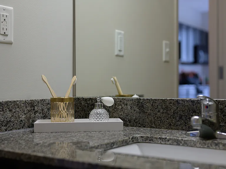 The 401 Lofts — Photo 38