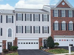 503 Raymond Dr, Oakdale, PA