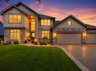 5606 Alexandra Dr, Mound, MN 55364