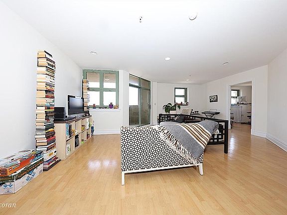 3rd image of 1919 24th Ave APT L312
