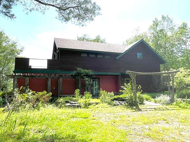 1st image of 518 S Gilboa Rd