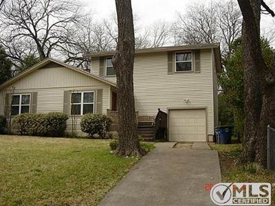 9523 Peninsula Dr, Dallas, TX, 75218