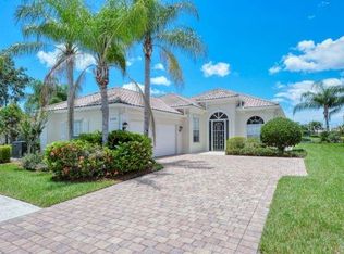 8399 Jesolo Ln, Sarasota, FL 34238