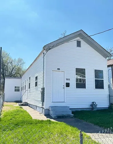 1812 Wilson Ave Photo 1 1812 Wilson Ave Photo 1