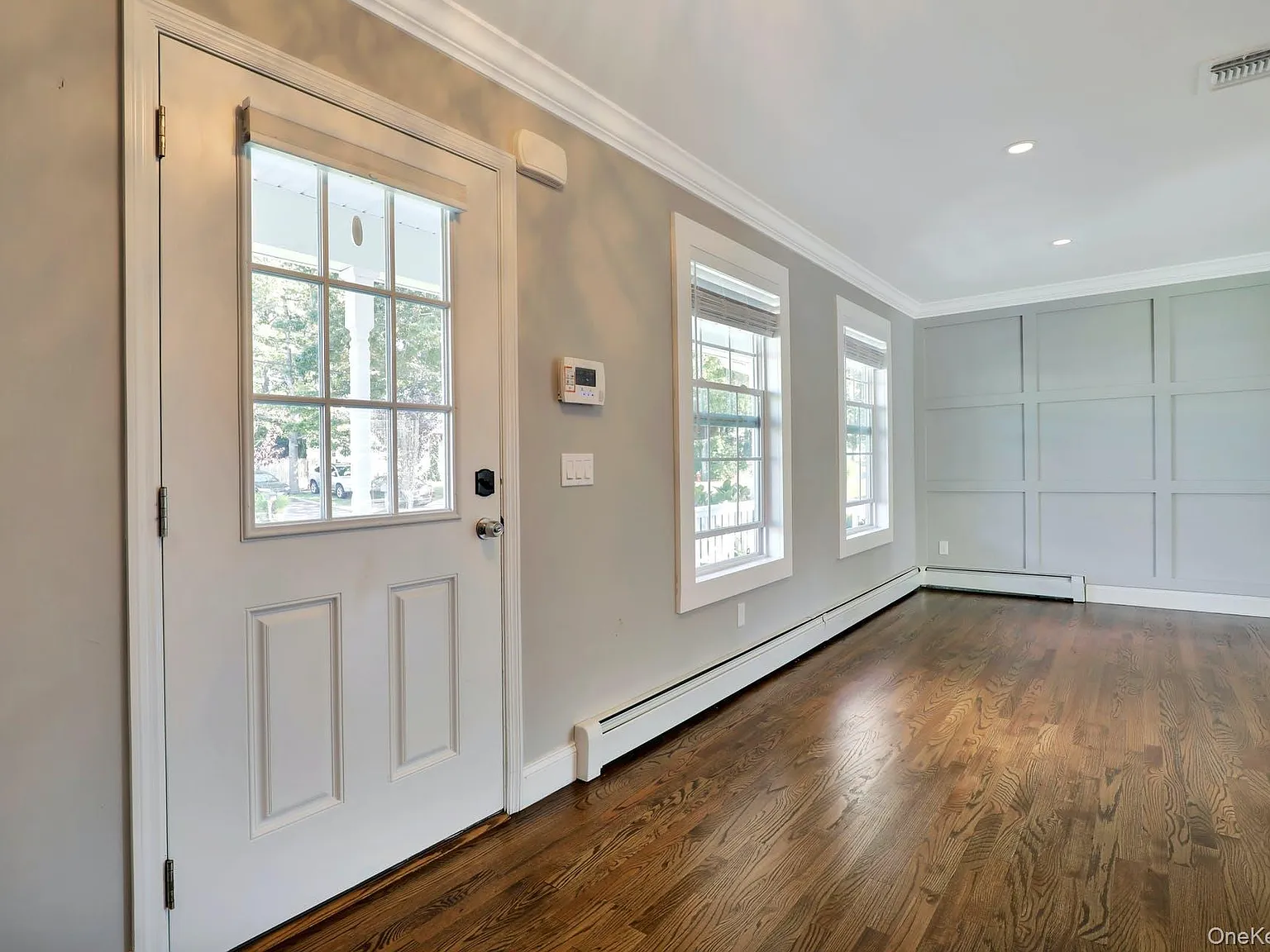 4 bed, 2.5 bath, 1713 sqft, $5,300 — Photo 4