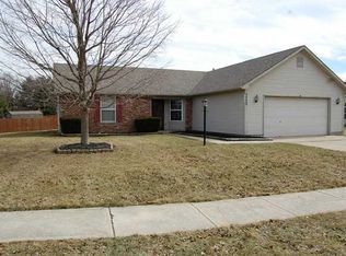 7725 Winding Creek Dr, Indianapolis, IN
